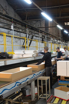 Demeyere : chaine d'emballage - mise en carton