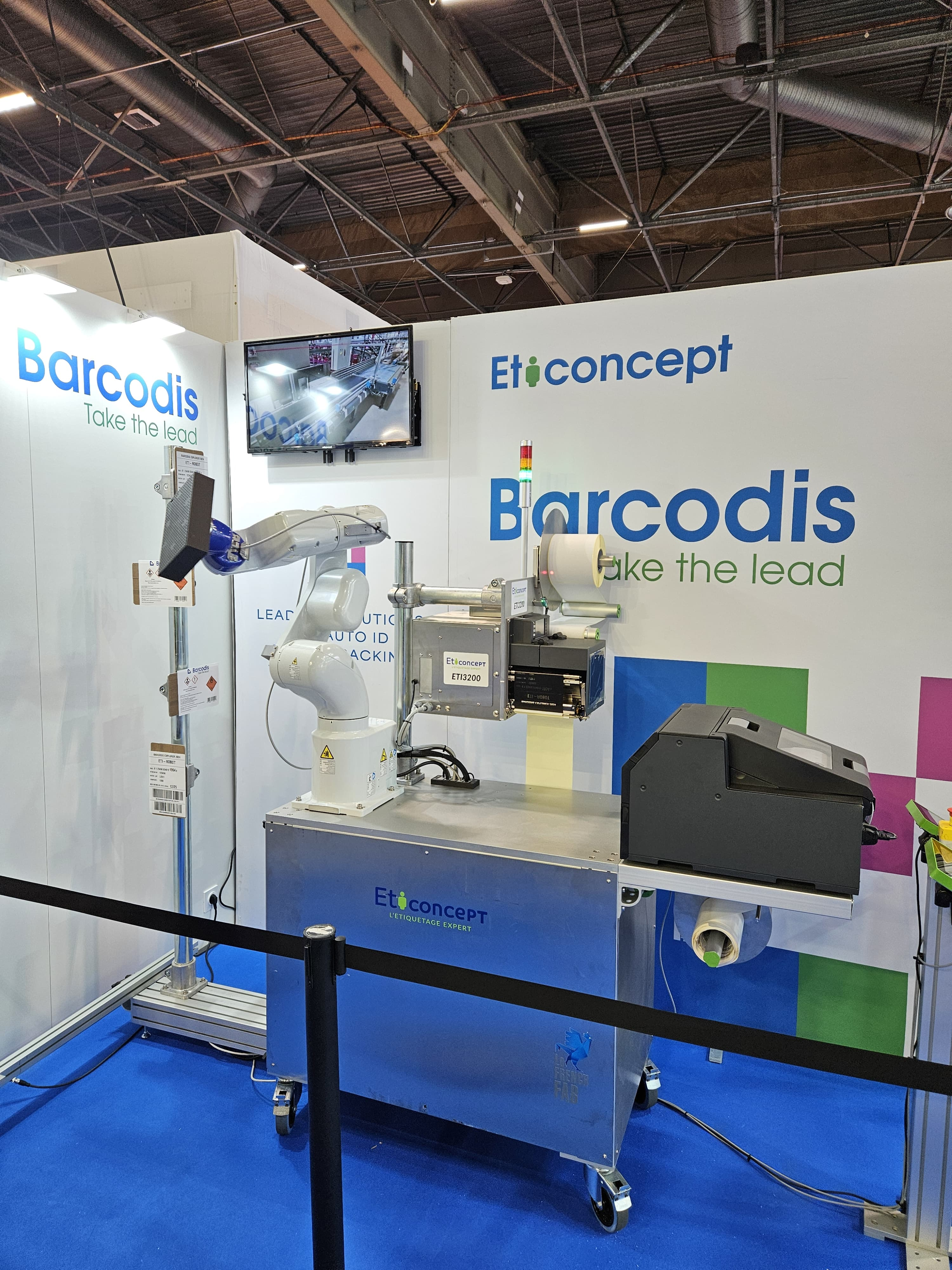 ETIRobot Couleur BARCODIS