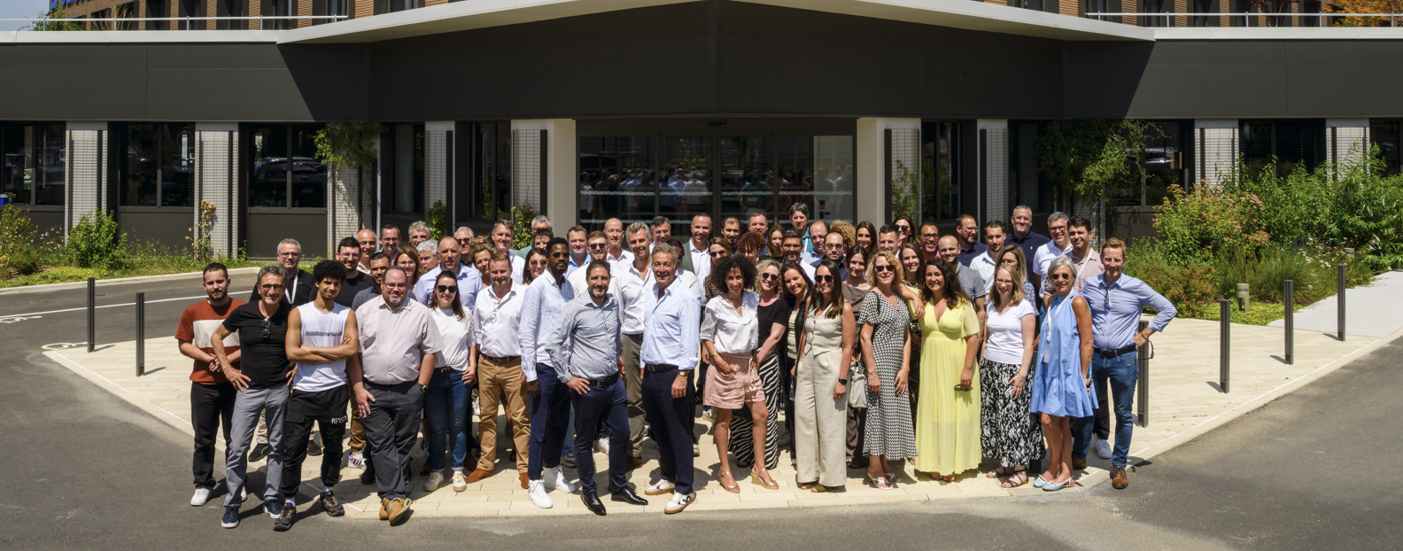 PHOTO DE GROUPE BANDEAU BARCODIS
